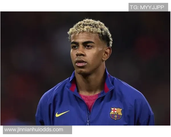 拉菲尼亚评选巴萨历史最佳巴西球员内马尔小罗里瓦尔多名列前茅