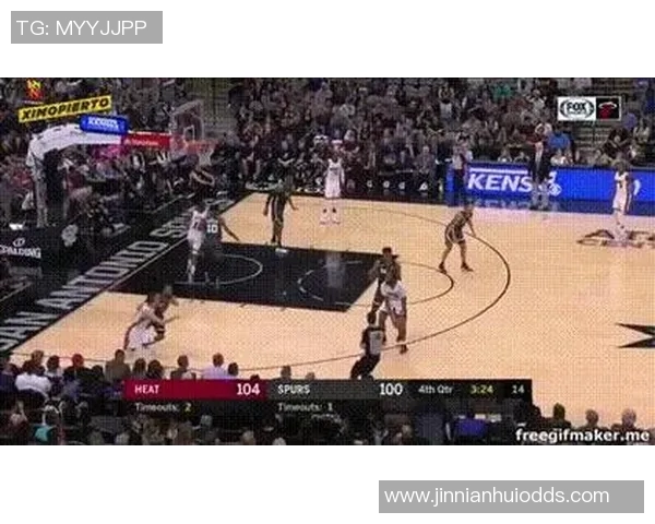 张佳玮解析马刺战术文班拿防守篮板后迅速推进全队快攻策略 张佳玮解析马刺战术文班拿防守篮板后迅速推进全队快攻策略