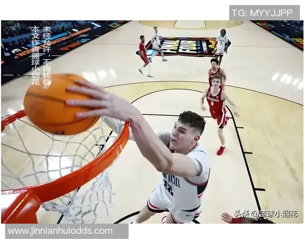 三中锋齐聚却无表现机会杨瀚森上半场未能登场引发热议