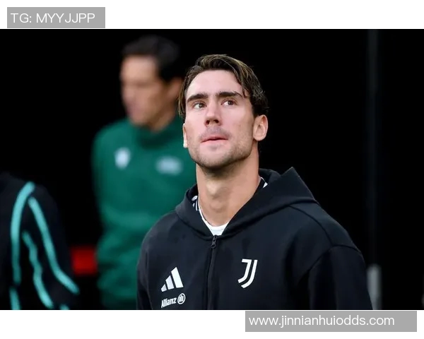 弗拉霍维奇合同即将到期却面临伤停三个月期待复出再战