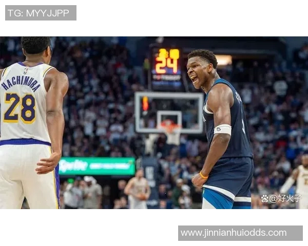 爱德华兹重返赛场期待复仇雷霆球队誓言不再落败 爱德华兹重返赛场期待复仇雷霆球队誓言不再落败